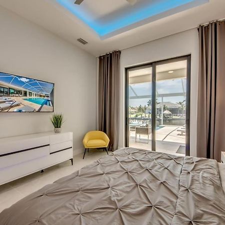 Villa Sensation By Coralvilla - New,Modern With Pool Кейп-Корал Экстерьер фото