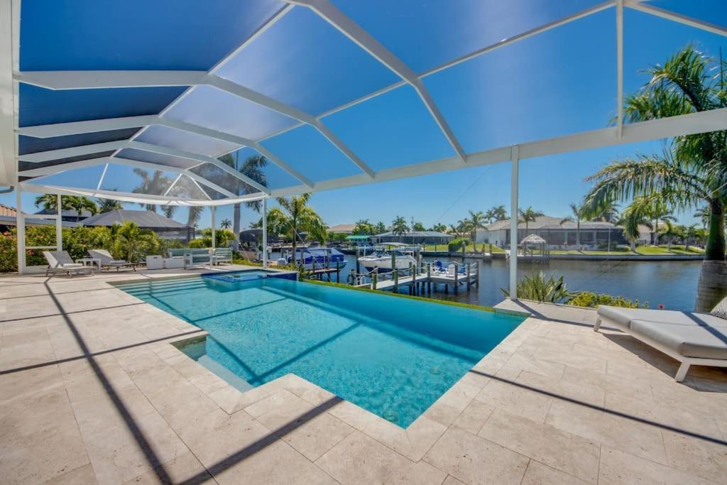 Villa Sensation By Coralvilla - New,Modern With Pool Кейп-Корал Экстерьер фото