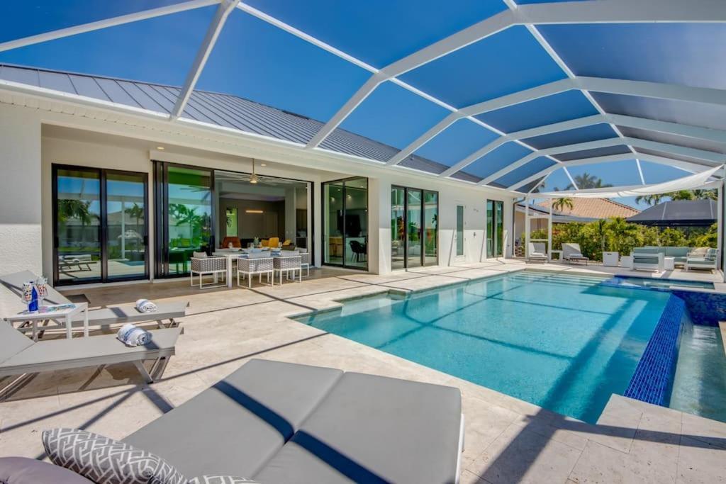 Villa Sensation By Coralvilla - New,Modern With Pool Кейп-Корал Экстерьер фото