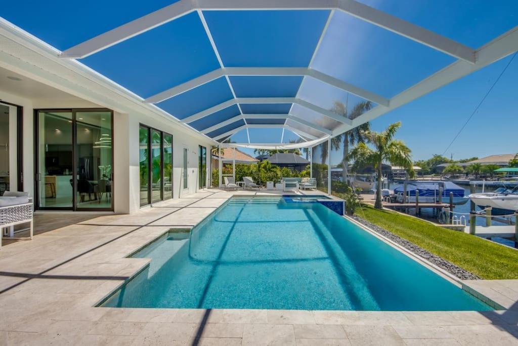 Villa Sensation By Coralvilla - New,Modern With Pool Кейп-Корал Экстерьер фото