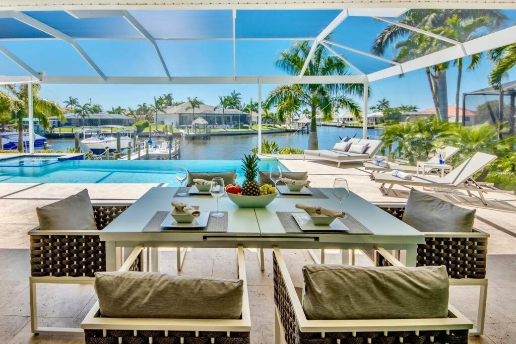 Villa Sensation By Coralvilla - New,Modern With Pool Кейп-Корал Экстерьер фото